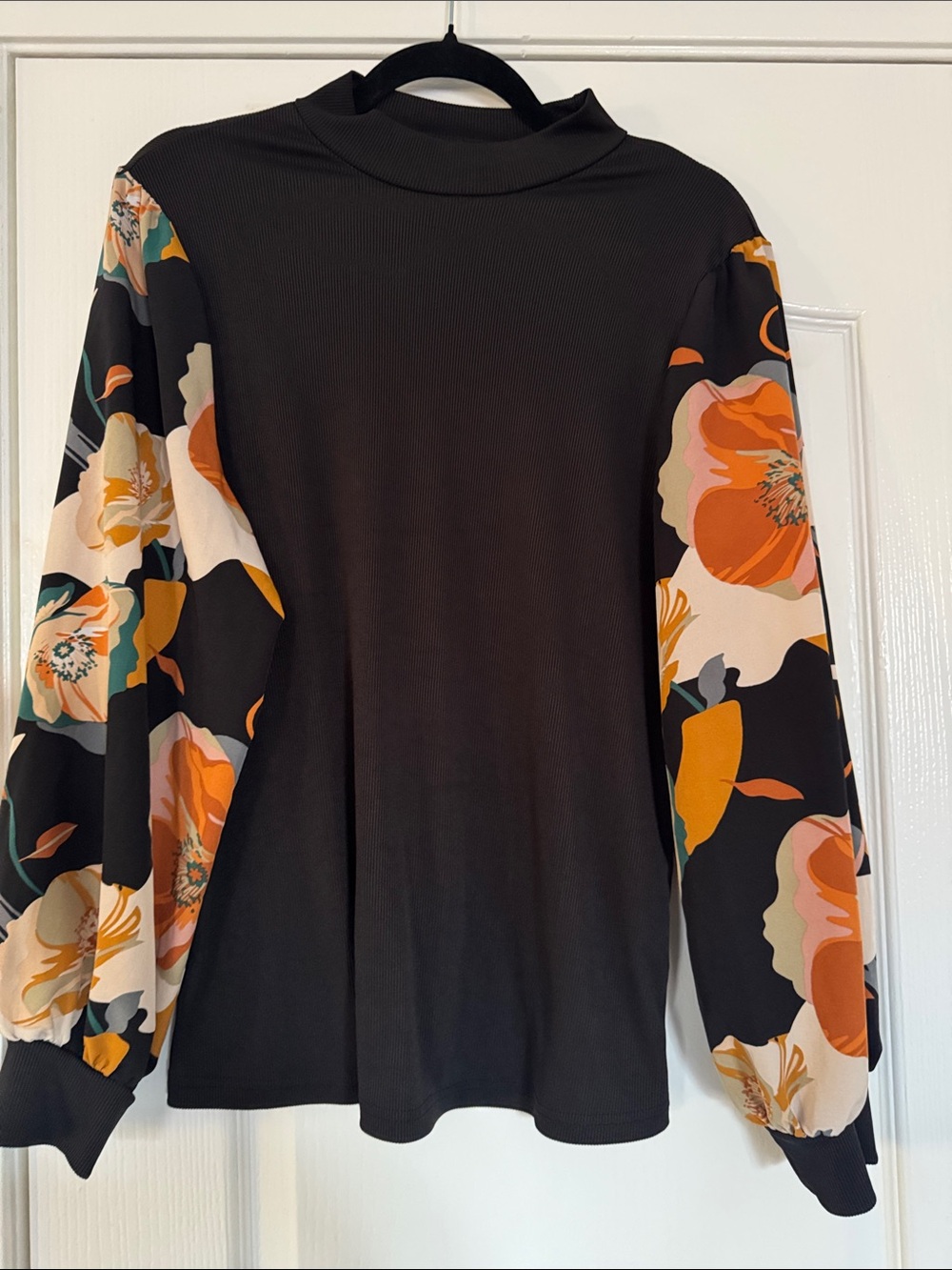 SHEIN Black Mock Neck Top with Floral Balloon Sleeves